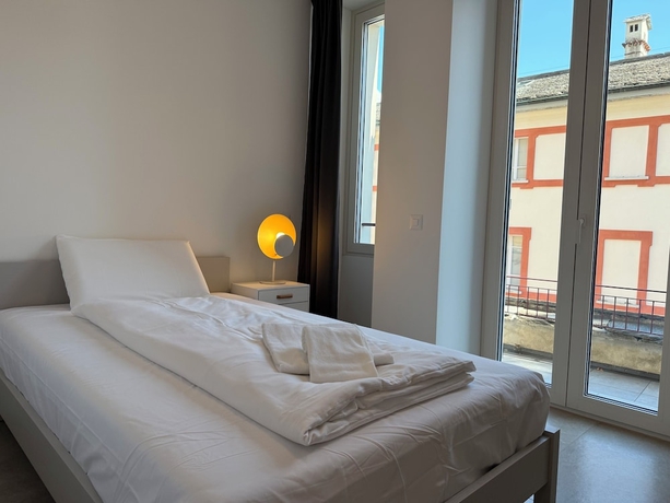 Imagen de la habitación del Hotel Schloss Locarno. Foto 5