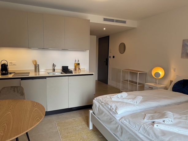 Imagen de la habitación del Hotel Schloss Locarno. Foto 12