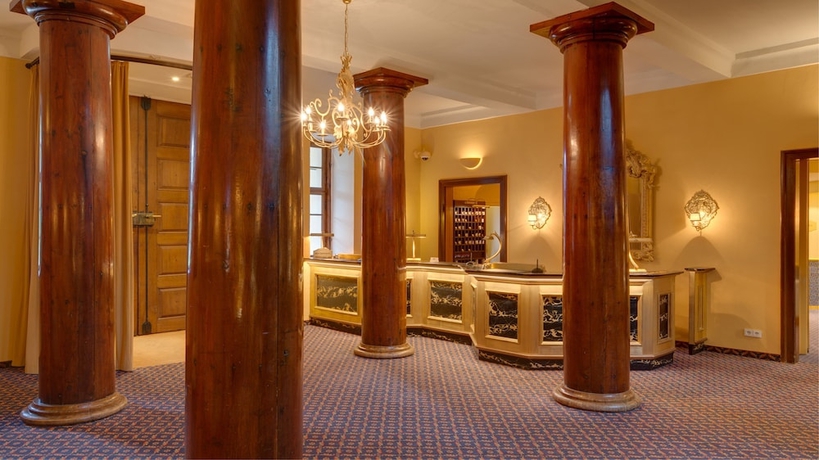 Imagen de los interiores del Hotel Schloss L&uuml;bbenau im Spreewald. Foto 19