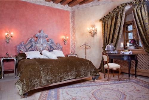 Imagen de la habitación del Hotel Schloss Matzen. Foto 11