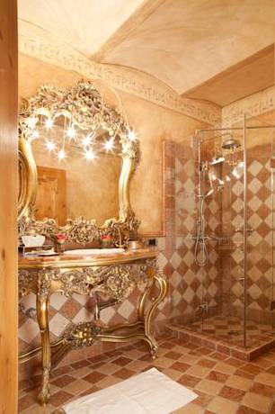 Imagen de la habitación del Hotel Schloss Matzen. Foto 15