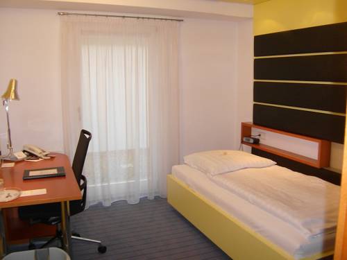 Imagen de la habitación del Hotel Schloss Montabaur. Foto 4