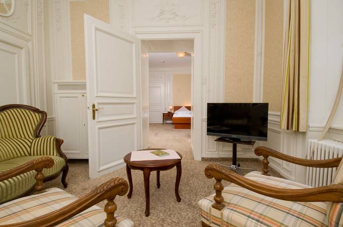 Imagen de la habitación del Hotel Schloss Ragaz. Foto 7