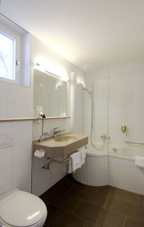 Imagen de la habitación del Hotel Schloss Ragaz. Foto 14