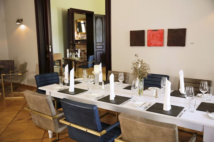 Imagen del bar/restaurante del Hotel Schloss Reichenow. Foto 3