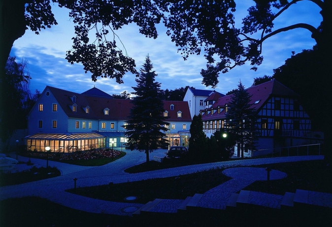 Imagen de los exteriores del Hotel Schloss Schweinsburg. Foto 10