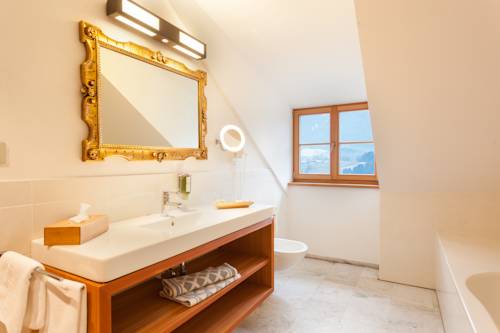 Imagen de la habitación del Hotel Schloss Sonnenburg. Foto 16