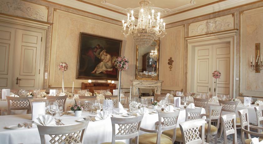 Imagen del bar/restaurante del Hotel Schloss Tremsb&uuml;ttel. Foto 2