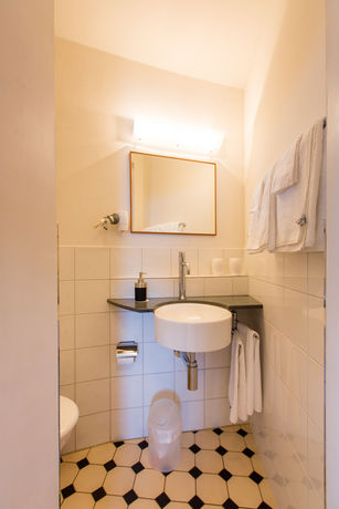 Imagen de los exteriores del Hotel Schloss Wartegg. Foto 11