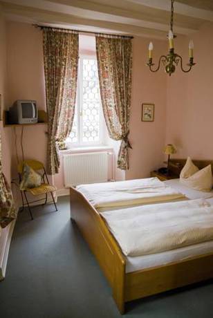 Imagen de la habitación del Hotel Schloss Zell. Foto 5