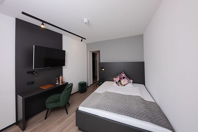 Imagen de la habitación del Hotel Schlossberg Homburg. Foto 10