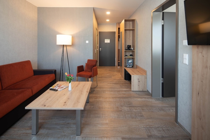 Imagen de la habitación del Hotel Schlossberg Wehingen. Foto 9