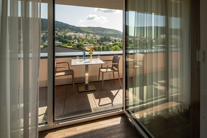 Imagen de la habitación del Hotel Schlossberg Wehingen. Foto 10