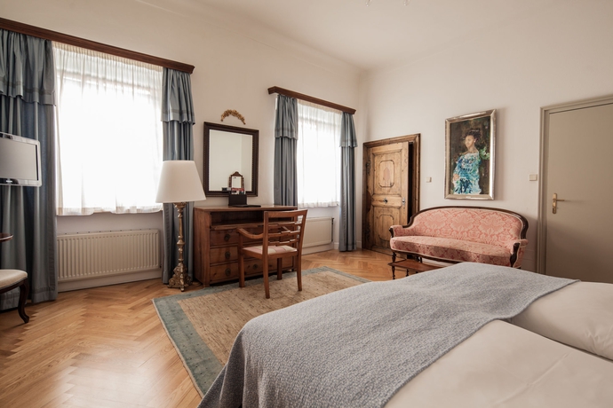 Imagen de la habitación del Hotel Schlossberghotel. Foto 12