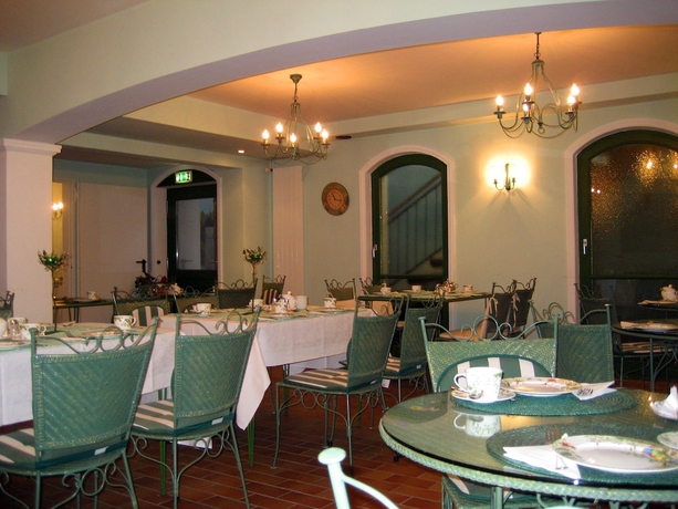 Imagen de los interiores del Hotel Schlossgarten Am Park Sanssouci. Foto 17