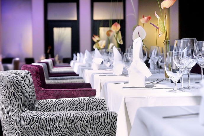 Imagen del bar/restaurante del Hotel Schlosshotel Bad Wilhelmshöhe. Foto 3