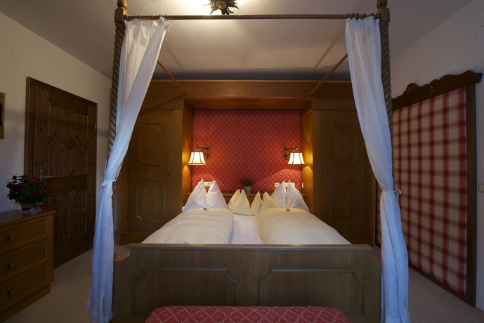 Imagen de la habitación del Hotel Schlosshotel Bergschlössl. Foto 5