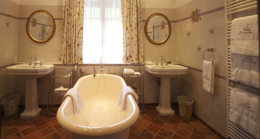 Imagen de la habitación del Hotel Schlosshotel Bergschlössl. Foto 8
