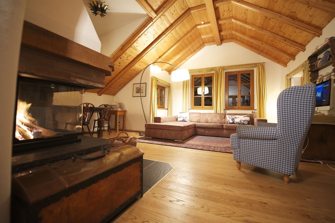 Imagen de los interiores del Hotel Schlosshotel Bergschlössl. Foto 14