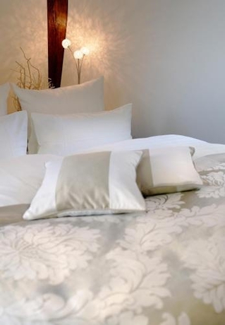 Imagen de la habitación del Hotel Schlosshotel Bergzaberner Hof. Foto 7