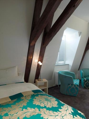 Imagen de la habitación del Hotel Schlosshotel Bergzaberner Hof. Foto 8