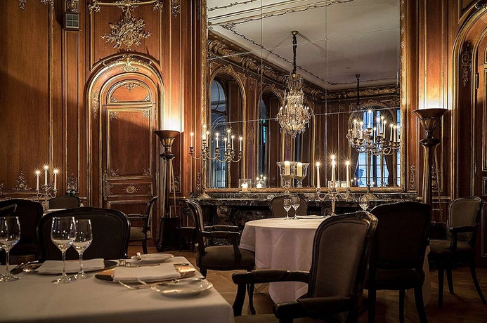 Imagen del bar/restaurante del Hotel Schlosshotel Berlin By Patrick Hellmann. Foto 3