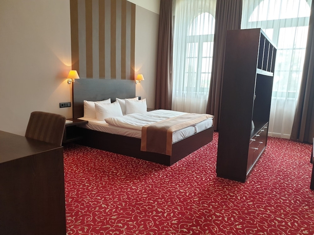 Imagen de la habitación del Hotel Schlosshotel Blankenburg. Foto 2