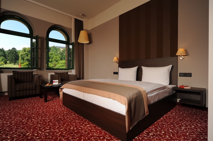 Imagen de la habitación del Hotel Schlosshotel Blankenburg. Foto 10