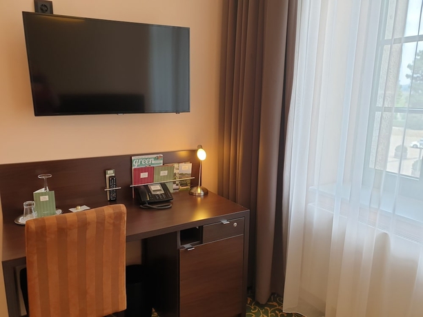 Imagen de la habitación del Hotel Schlosshotel Blankenburg. Foto 18