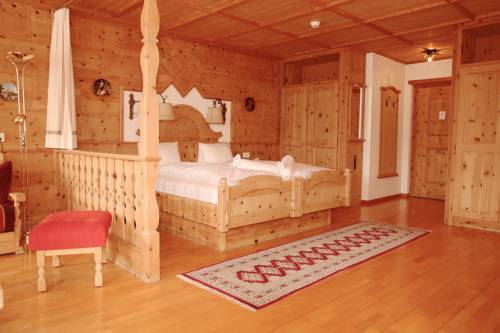 Imagen de la habitación del Hotel Schlosshotel Chastè. Foto 13