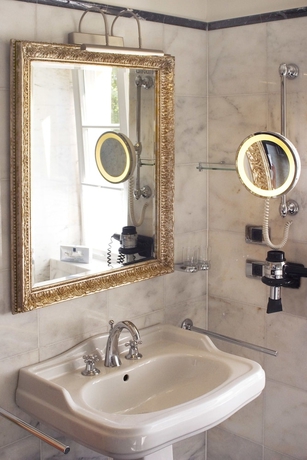 Imagen de la habitación del Hotel Schlosshotel Diedersdorf. Foto 17