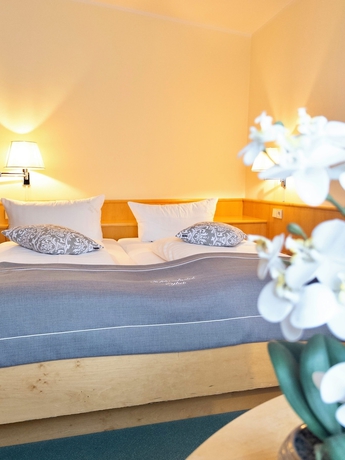 Imagen de la habitación del Hotel Schlosshotel Eyba mit G&auml;stehaus. Foto 12