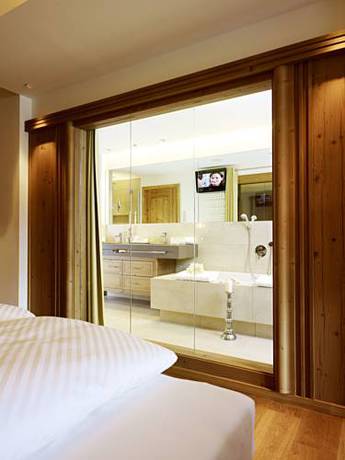 Imagen de la habitación del Hotel Schlosshotel Fiss. Foto 7