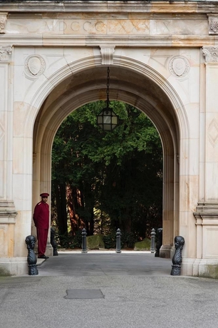 Imagen de los exteriores del Hotel Schlosshotel Kronberg - Frankfurt. Foto 7