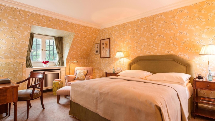 Imagen de la habitación del Hotel Schlosshotel Kronberg - Frankfurt. Foto 3