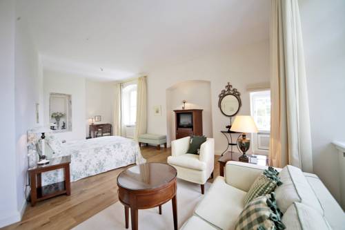 Imagen de la habitación del Hotel Schlosshotel Münchhausen. Foto 7