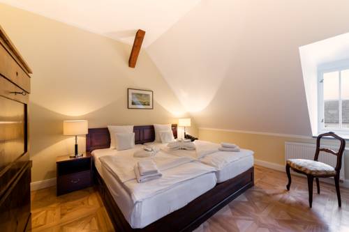 Imagen de la habitación del Hotel Schlosshotel Purschenstein. Foto 4