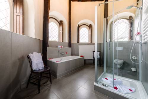 Imagen de la habitación del Hotel Schlosshotel Purschenstein. Foto 8