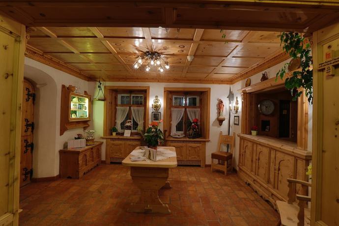 Imagen de los interiores del Hotel Schlosshotel Restaurant Chastè. Foto 19