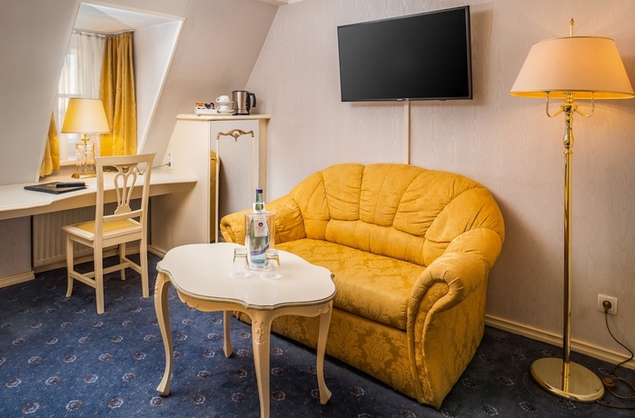 Imagen de la habitación del Hotel Schlosshotel Römischer Kaiser. Foto 5