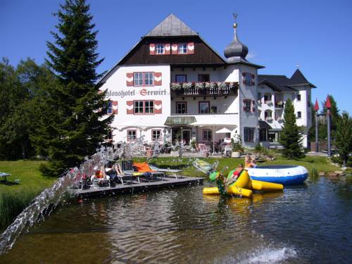 Imagen de la habitación del Hotel Schlosshotel Seewirt. Foto 2