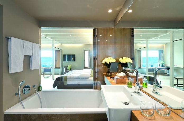 Imagen de la habitación del Hotel Schlosshotel Steinburg. Foto 3