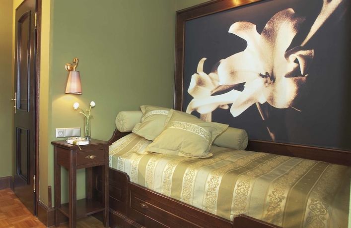 Imagen de la habitación del Hotel Schlosshotel Steinburg. Foto 15