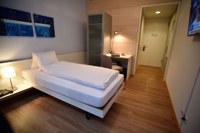 Imagen de la habitación del Hotel Schloss-hotel Wartensee. Foto 9