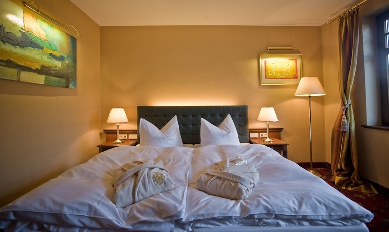 Imagen de la habitación del Hotel Schlosshotel Wendorf. Foto 7