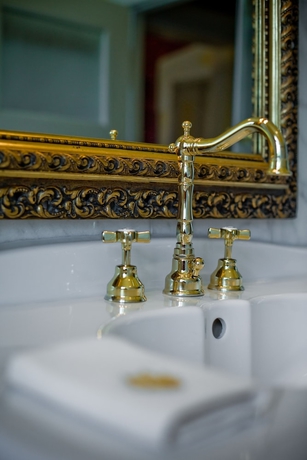 Imagen de la habitación del Hotel Schlosshotel Wendorf. Foto 16