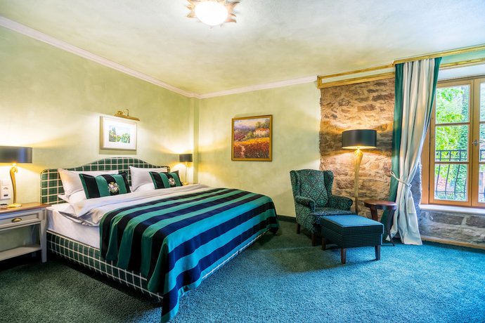 Imagen de la habitación del Hotel Schlosshotel Weyberh&ouml;fe. Foto 7