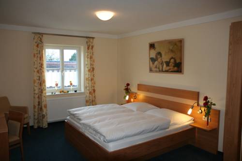 Imagen de la habitación del Hotel Schlosswirt Etting. Foto 2