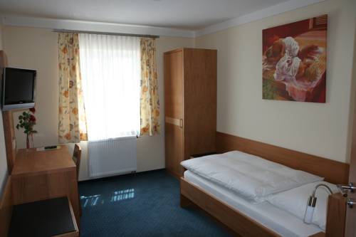 Imagen de la habitación del Hotel Schlosswirt Etting. Foto 3