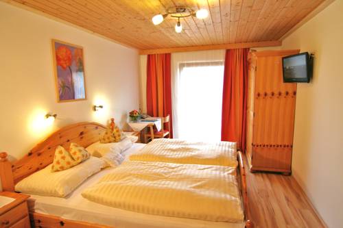 Imagen de la habitación del Hotel Schlo&szlig;nerhof. Foto 15